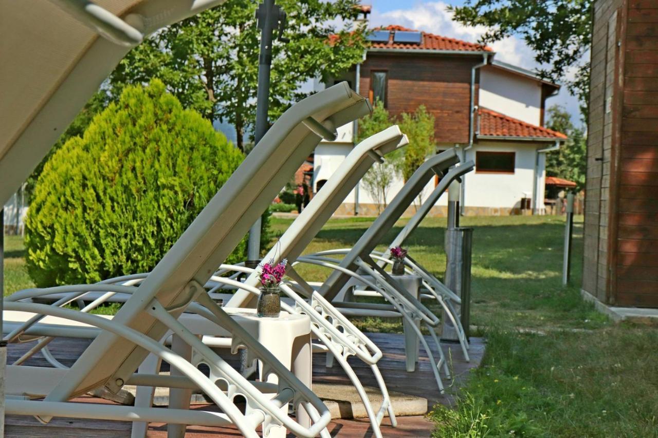 Sinjirite Complex Hotel Elena Luaran gambar