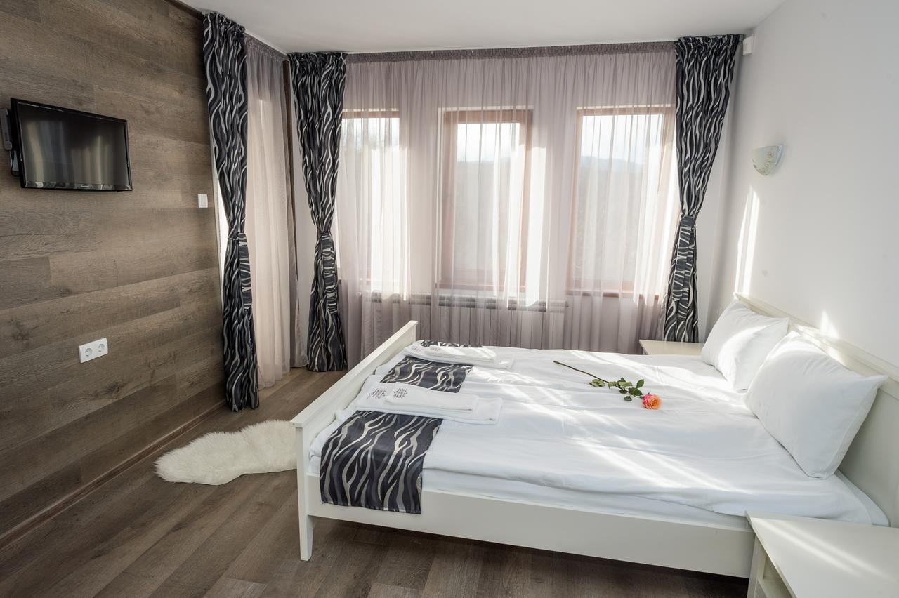 Sinjirite Complex Hotel Elena Luaran gambar