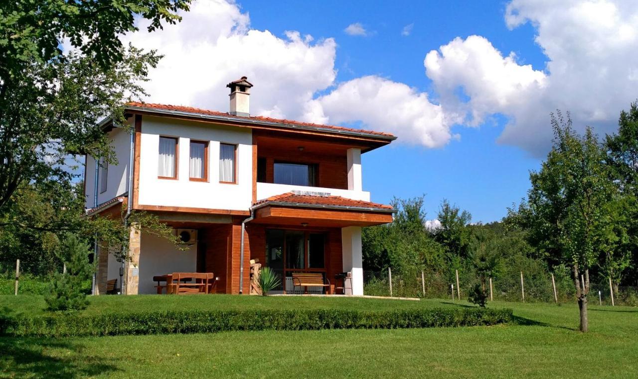 Sinjirite Complex Hotel Elena Luaran gambar